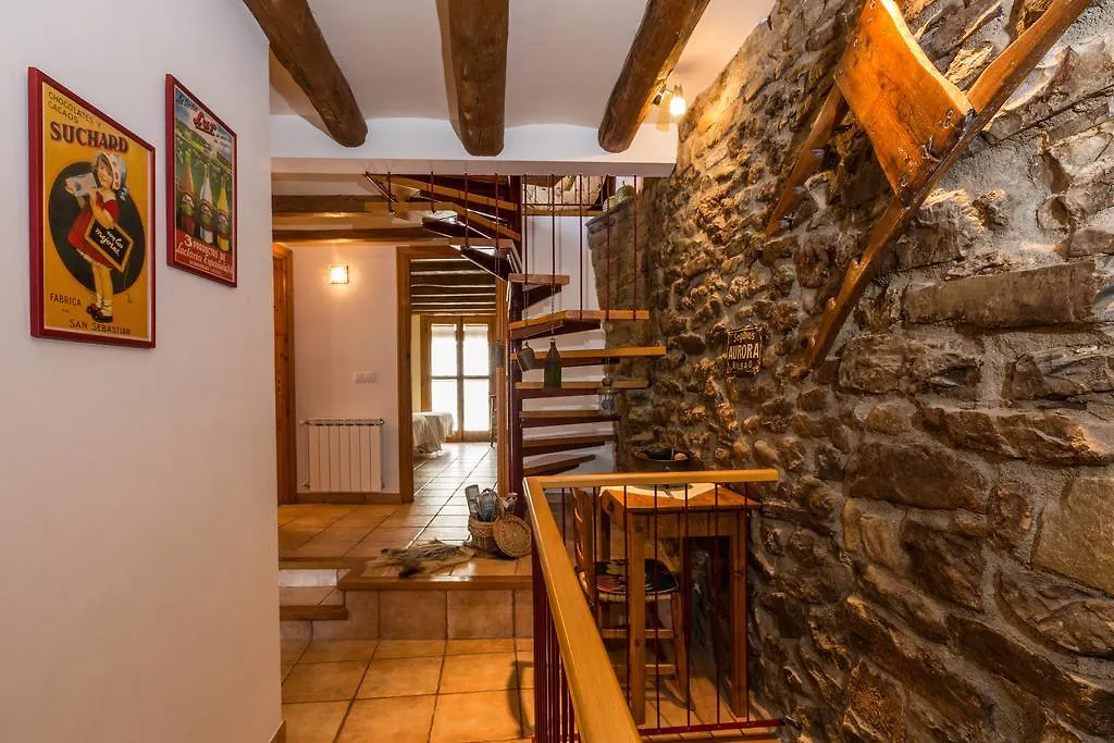 Cal Joan Villa Salàs de Pallars 0*,  España
