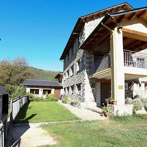 El Jardí - Con Jardín En Casa rural